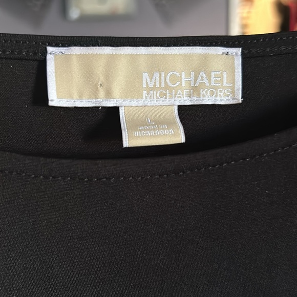 Michael Kors MK Peek a boo Shoulder Sleeves Blouse Woman's Top Black Large - Picture 2 of 3